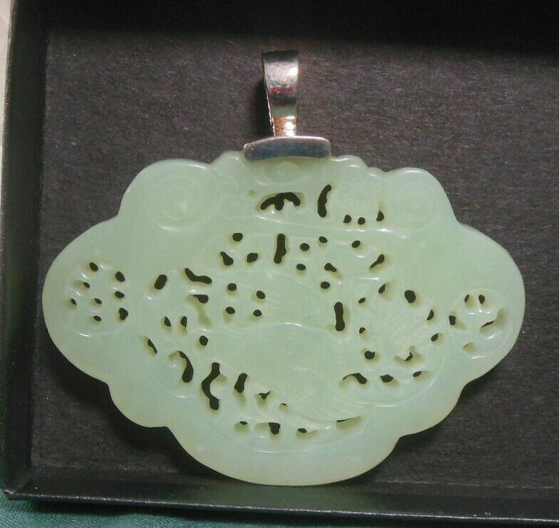 Signed AKR Amy Kahn Russell Large Jade Pendant Carved Bird 925 Bail