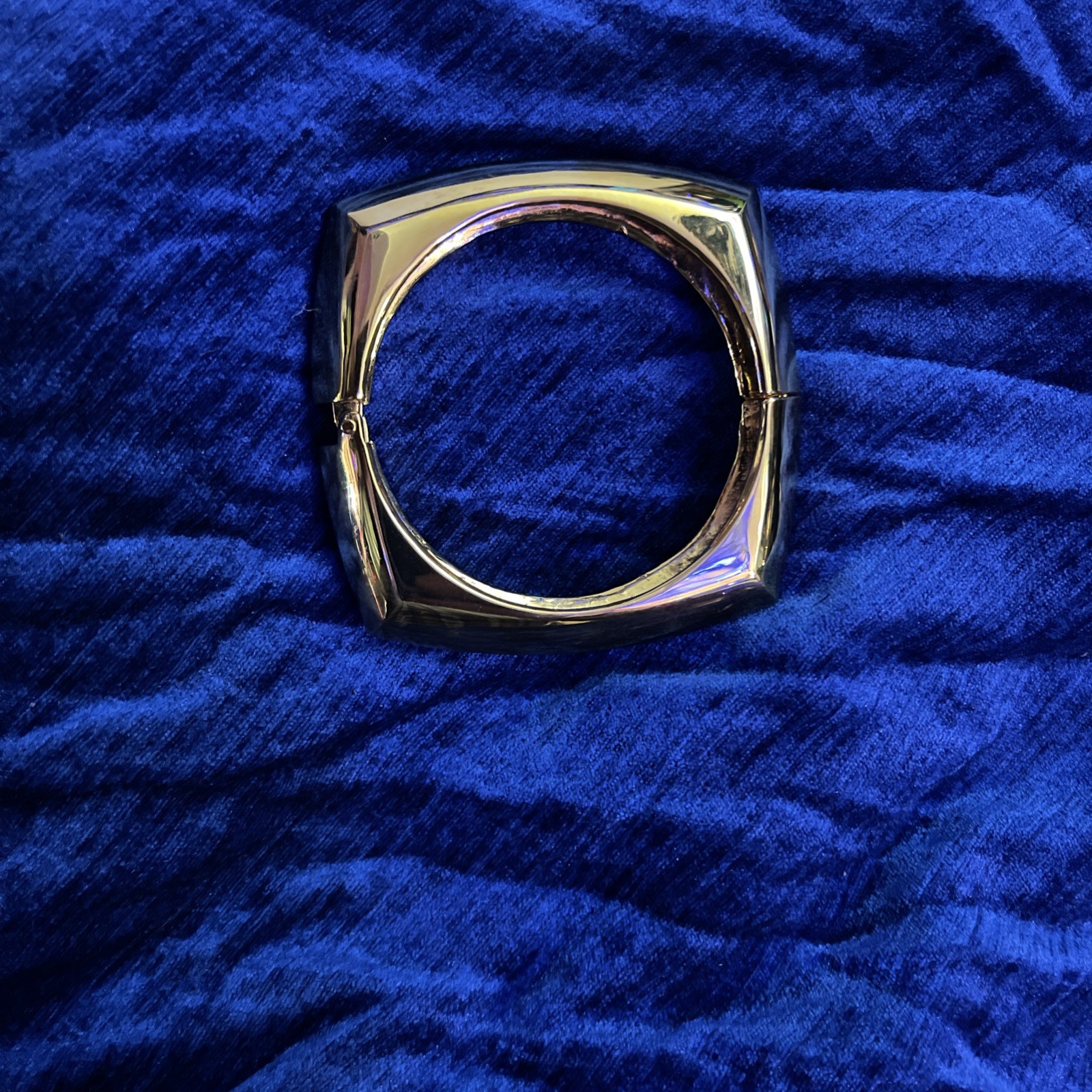 Vintage Gold Tone Hinged Bangle Bracelet, Chunky Square Cuff, Modern Minimal
