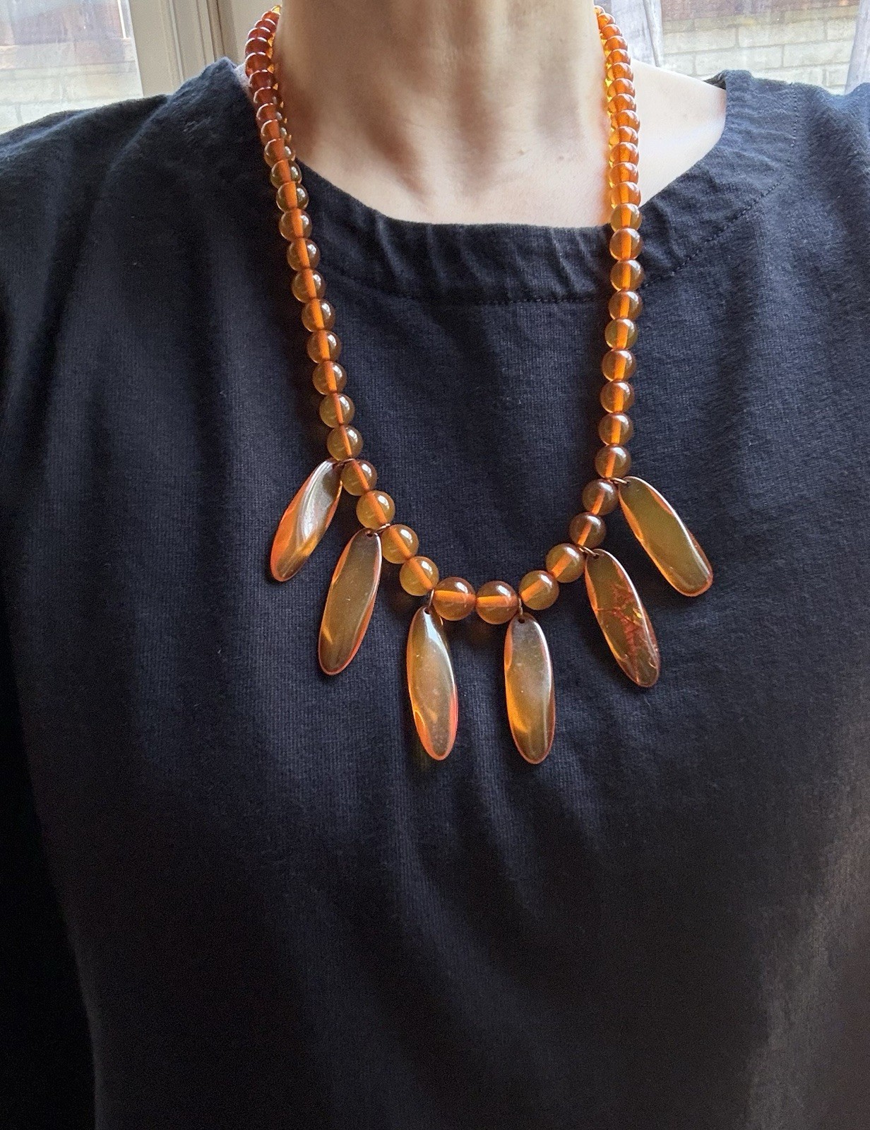 26” Vintage Honey Amber Catalin Bakelite Necklace w/ 6 Drops 50g