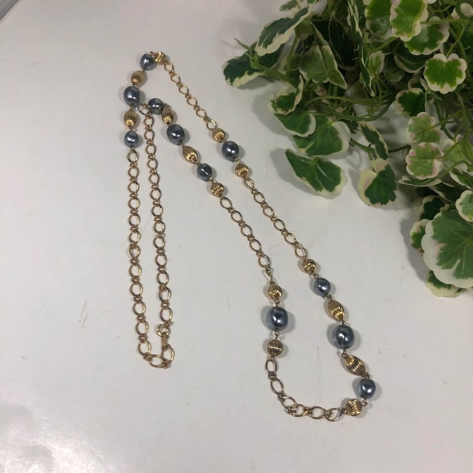 Avon Gray Faux Pearl and Fluted Beads Gold Tone Chain 36 inch Station Necklace