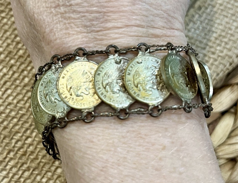 Vintage Mexican Coin Bracelet Centavos Coin Link Souvenir 8″ 1950s’ Retro
