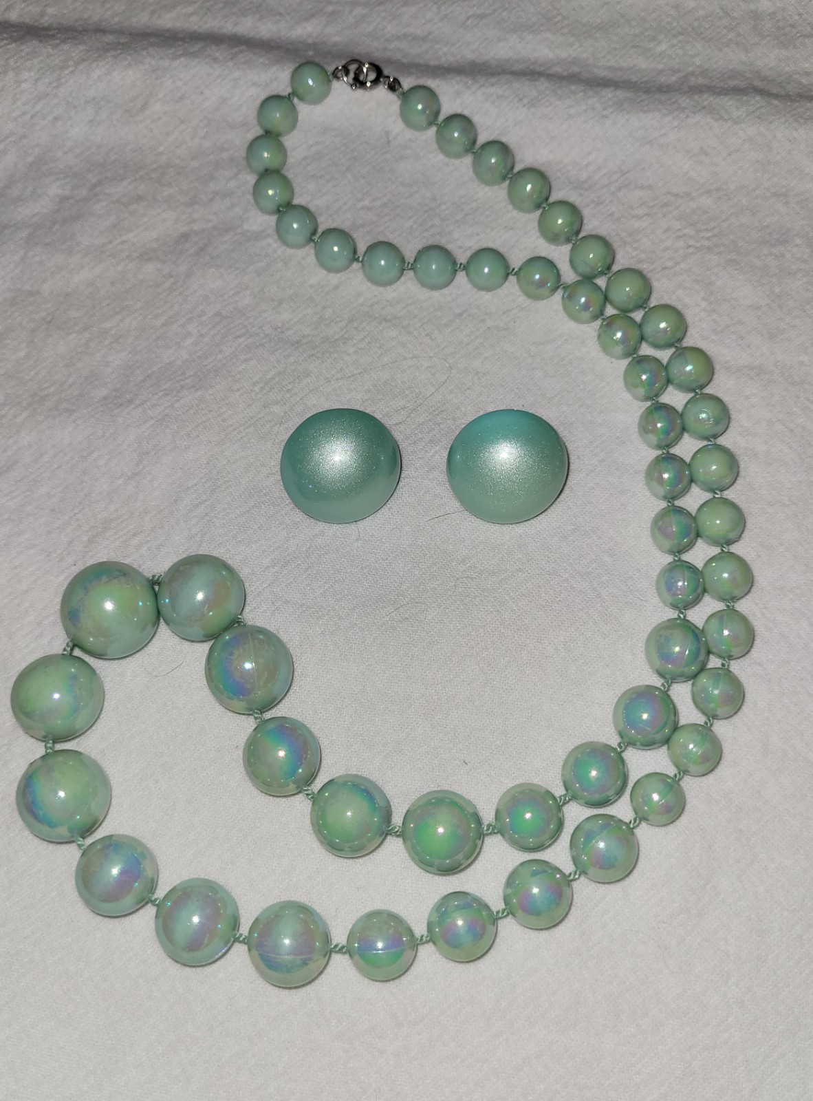 Vintage Teal Blue Aqua Acrylic Iridescent Beaded Necklace W Matching Earrings