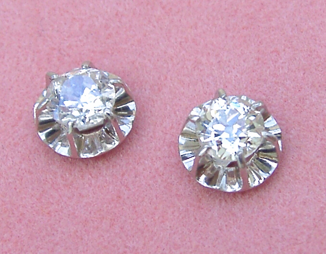 ANTIQUE 1.20ctw MINE DIAMOND 8 mm BALLERINA SETTING PLATINUM STUD EARRINGS 1930