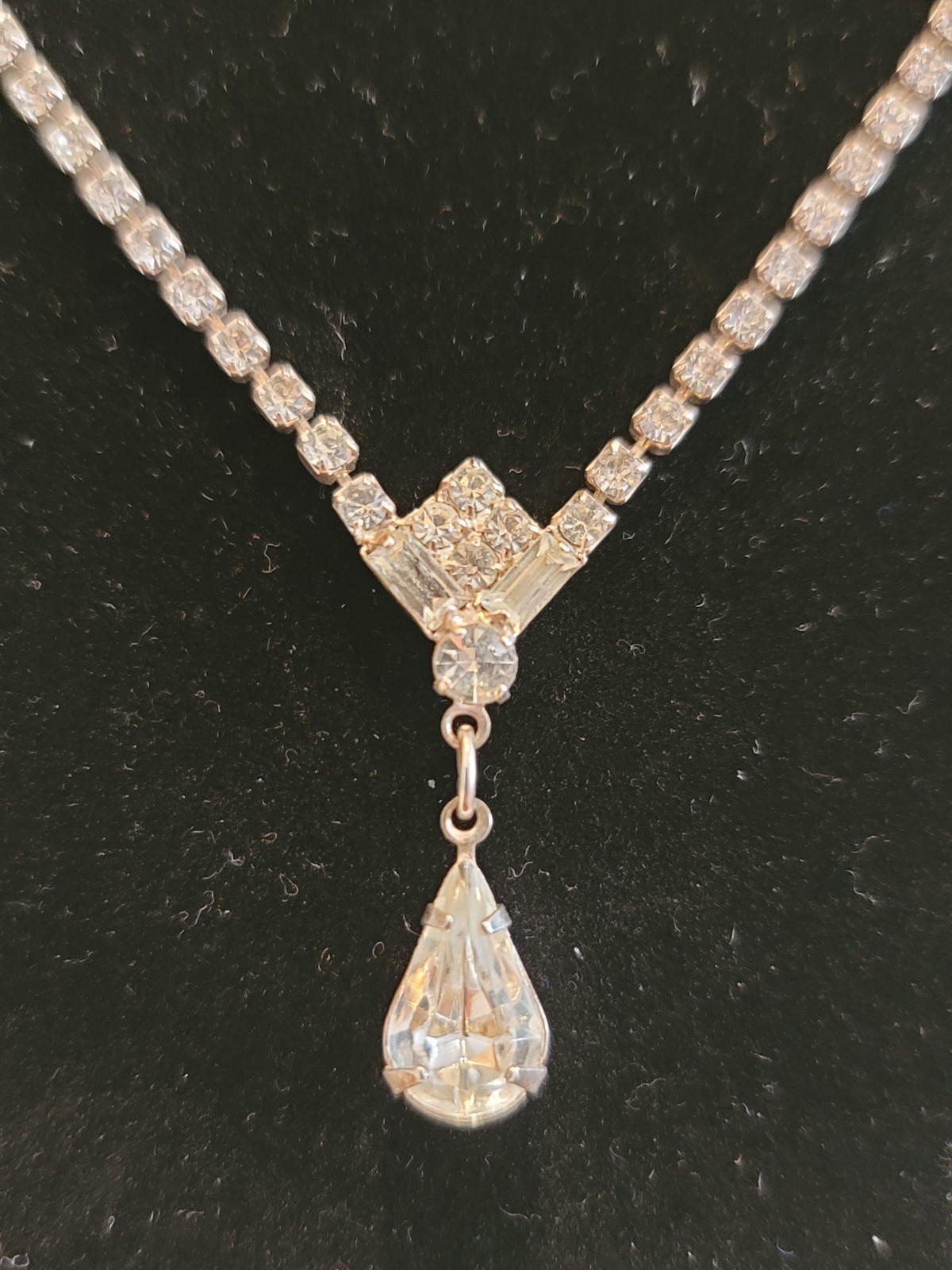 Vintage Rhinestone Necklace Crystal Teardrop Pendant Bridal Formal 16 Inch