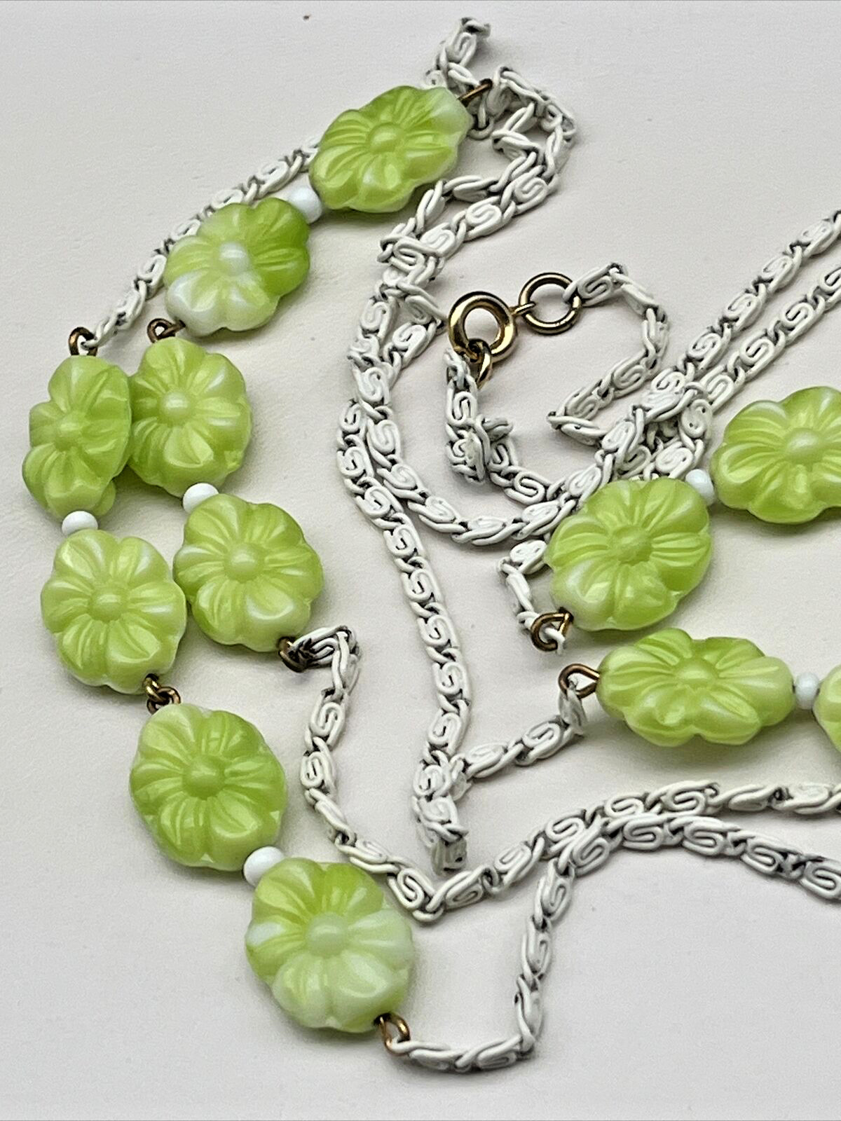 Vtg Flapper Length Poured Glass Gripoix Bead Lime Green Flower MCM Long Necklace