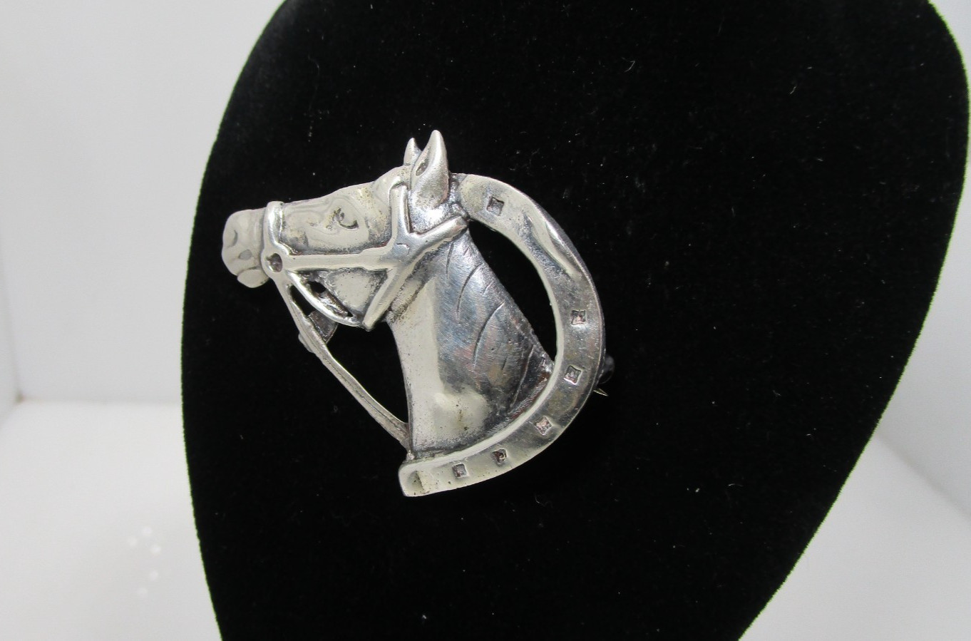 Vintage Equestrian Horse Head Winner Horseshoe Walter Lampl Sterling Pin 2″