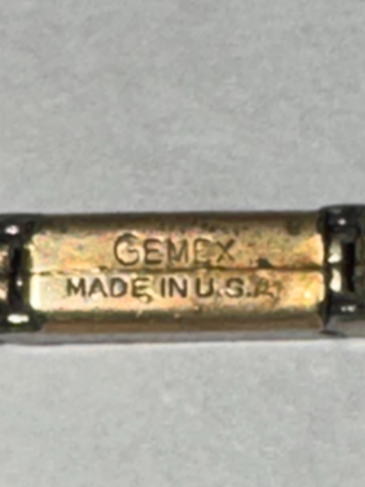 Vintage Gemex gold toned expanding bracelet Made in USA