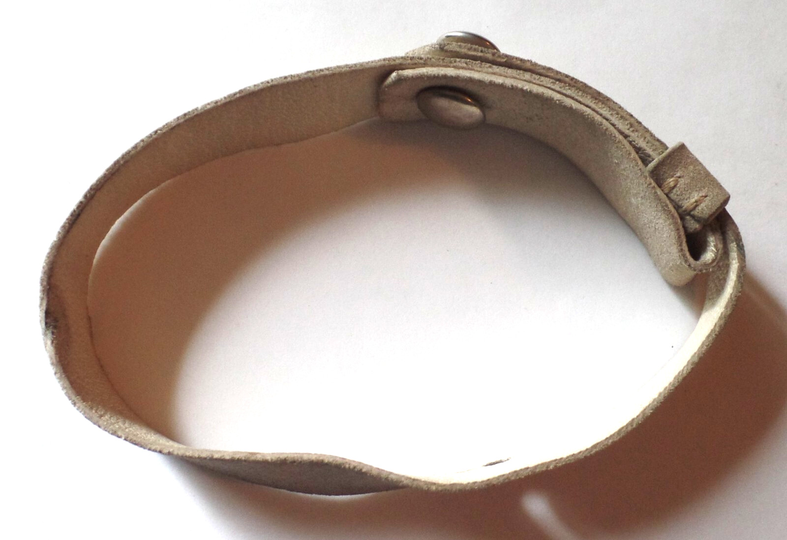 Vintage Gothic Suede Leather Neck Choker (Not sure if it’s for a pet or person)