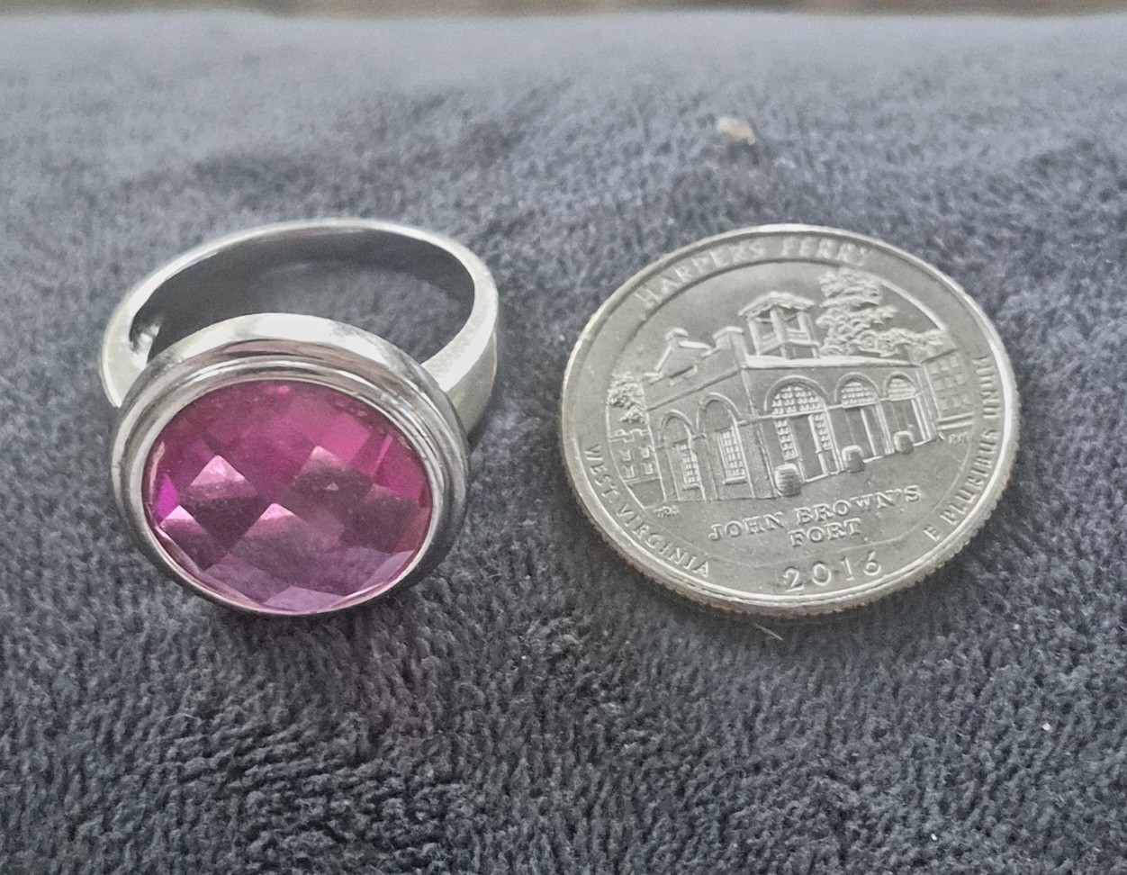 Hsn Ross Simons Sterling Silver Pink CZ Bezel Solitaire Statement Ring Size 8.25