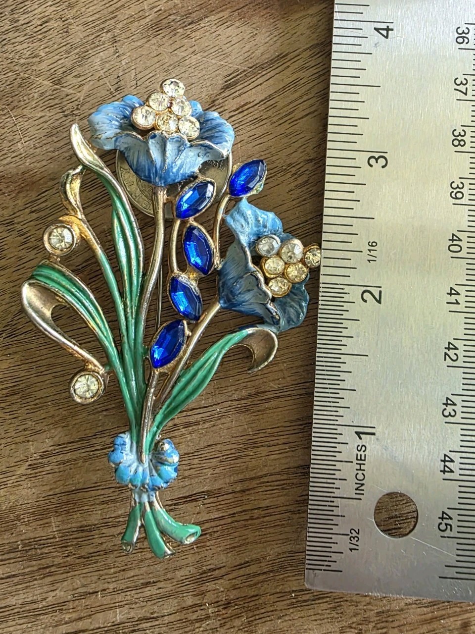 Vintage Darling Floral Enamel Pot Metal 40s Brooch (Coro ?)