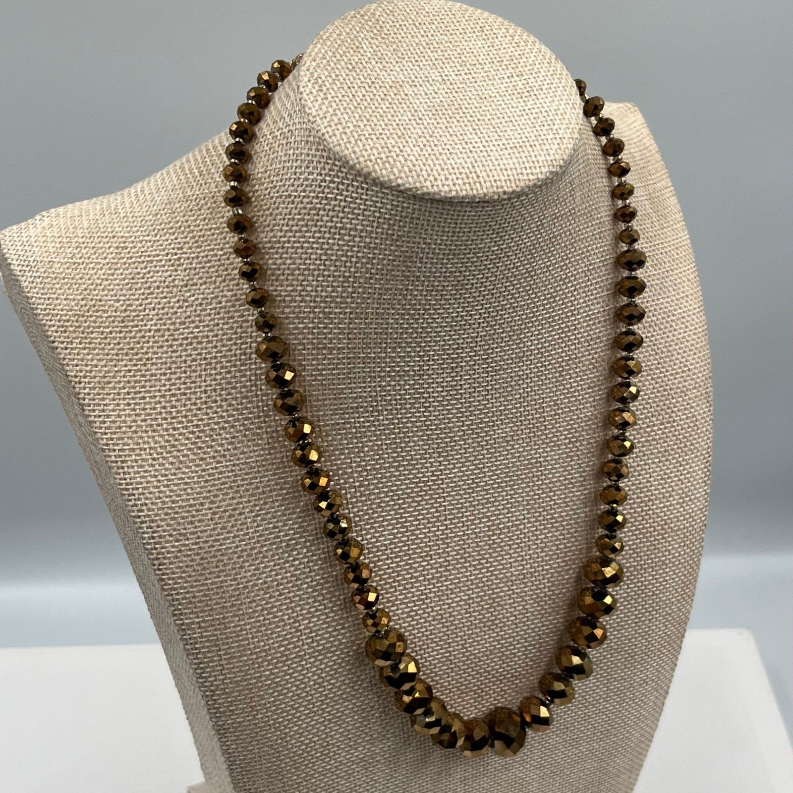 Vintage Faceted Glass Bead Jewelry Set – Graduated Necklace & 3 Stretch Bangles