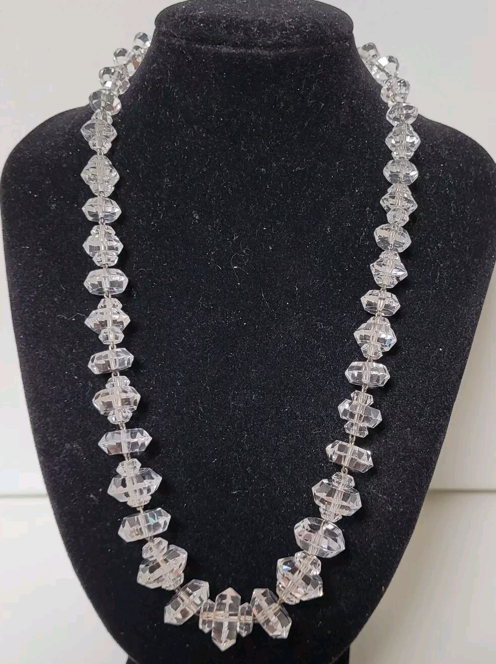 Vintage Rare Cut 1930’s Art Deco 45cm Faceted Rock ? Crystal Bead Necklace