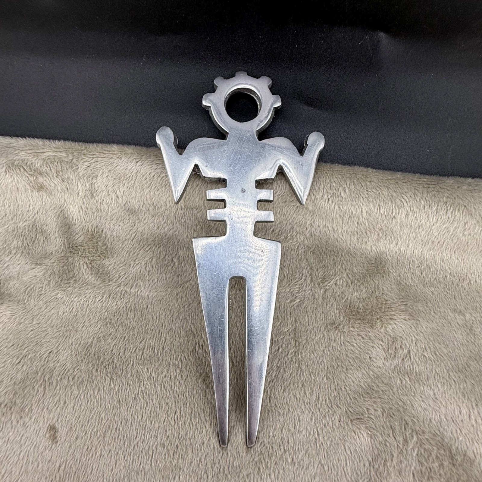 Vintage Abstract Person Brooch Silver Tone