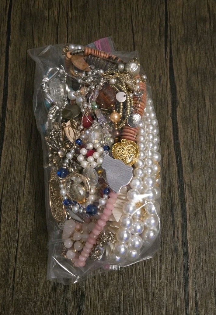 Vintage To Now Estate Costume Jewelry Lot 4 – Almost 2 Pounds