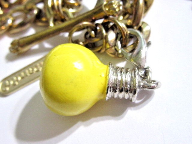 FUNKY LARGE FOB CHARM BRACELET FUN COLORFUL NINTENDO BULB SHOE HEART DOG BOWL