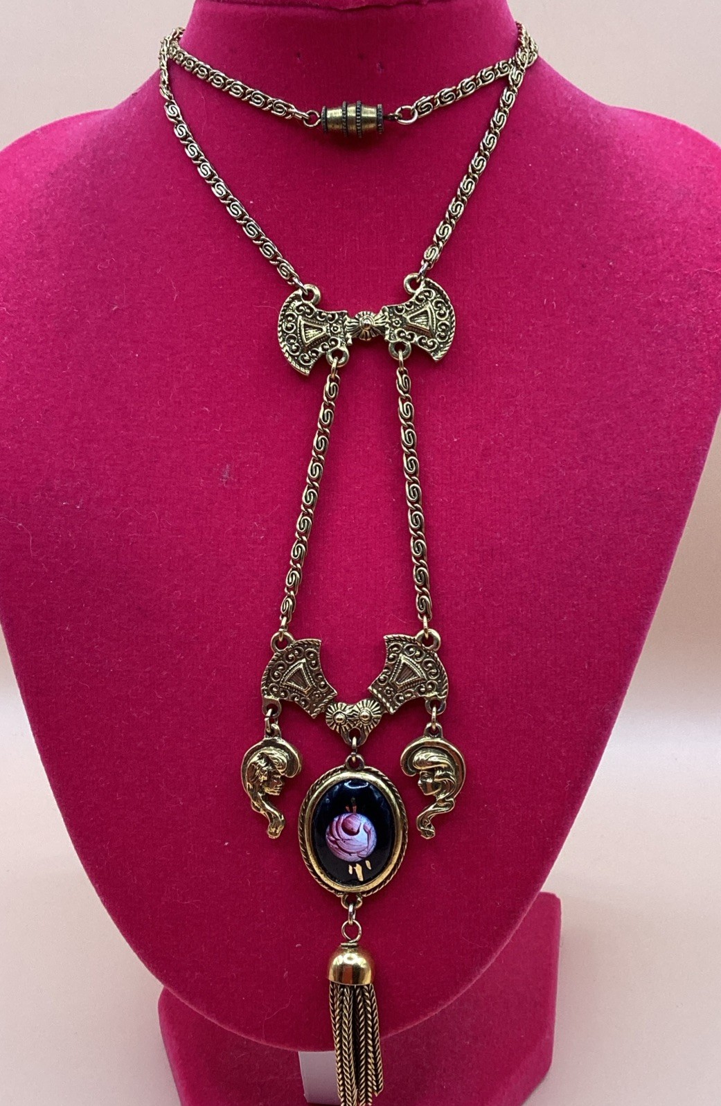 Victorian Revival Gold Tone Pendant Necklace W/ Black Oval Cameo Hand Painted