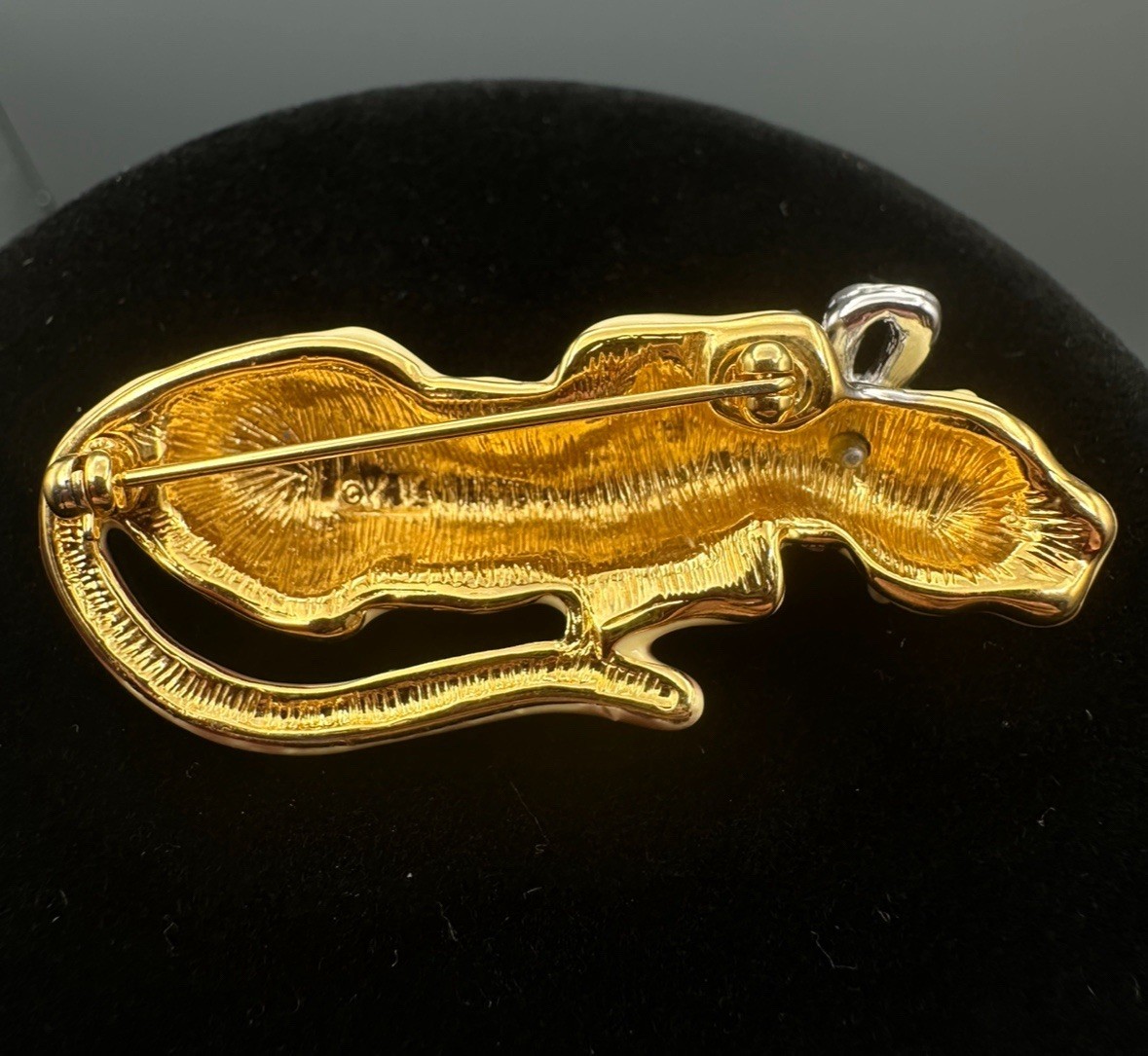 Signed KJL Kenneth Jay Lane Leopard With Crystal Bow Brooch Pin