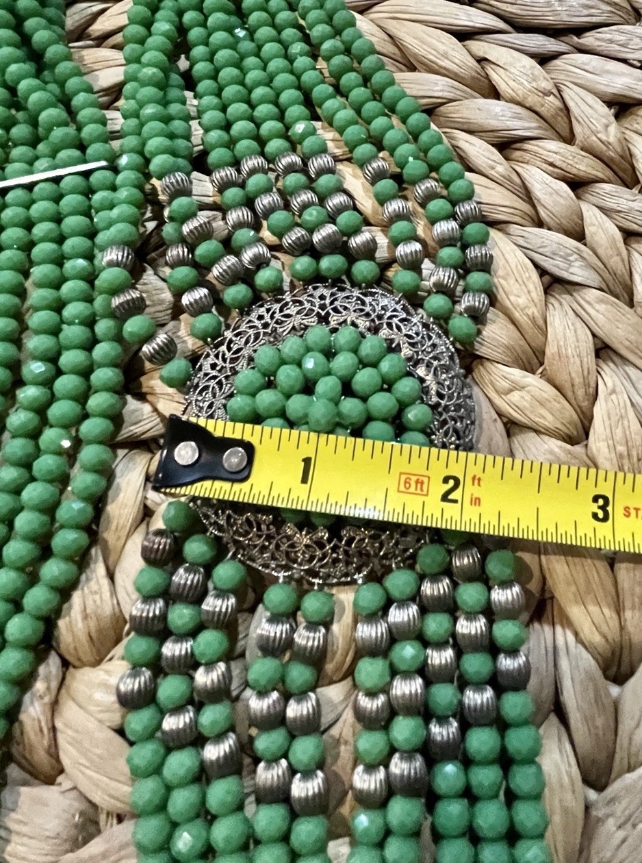 Vintage Beaded Necklace 16in Green Beads Clasp Closure Multi-Strand Set