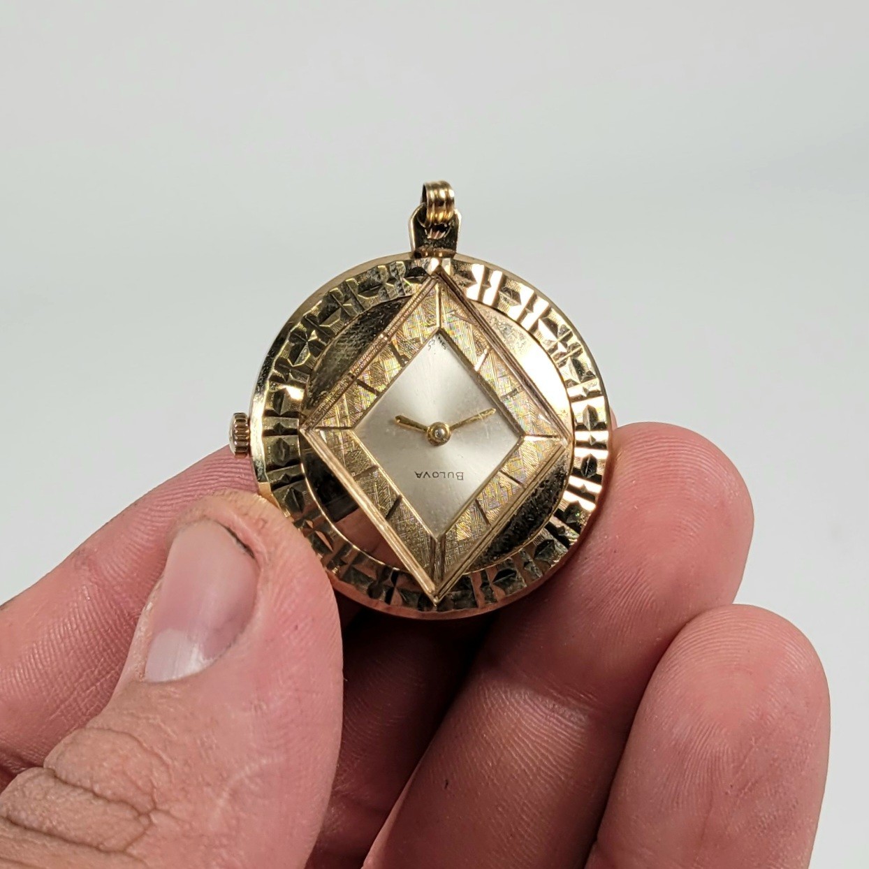 Bulova Gold Tone Round Pendant Necklace Watch Vintage 1967 Hand Wind