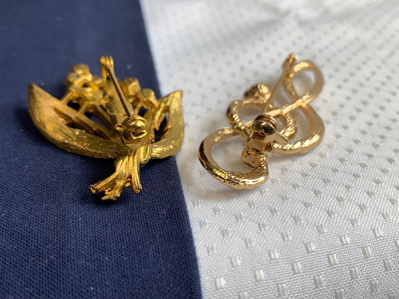 Vtg Brooch Lot DoneGal Barlow Napier Sarah Cov Avon Scatter Pins Costume Jewelry