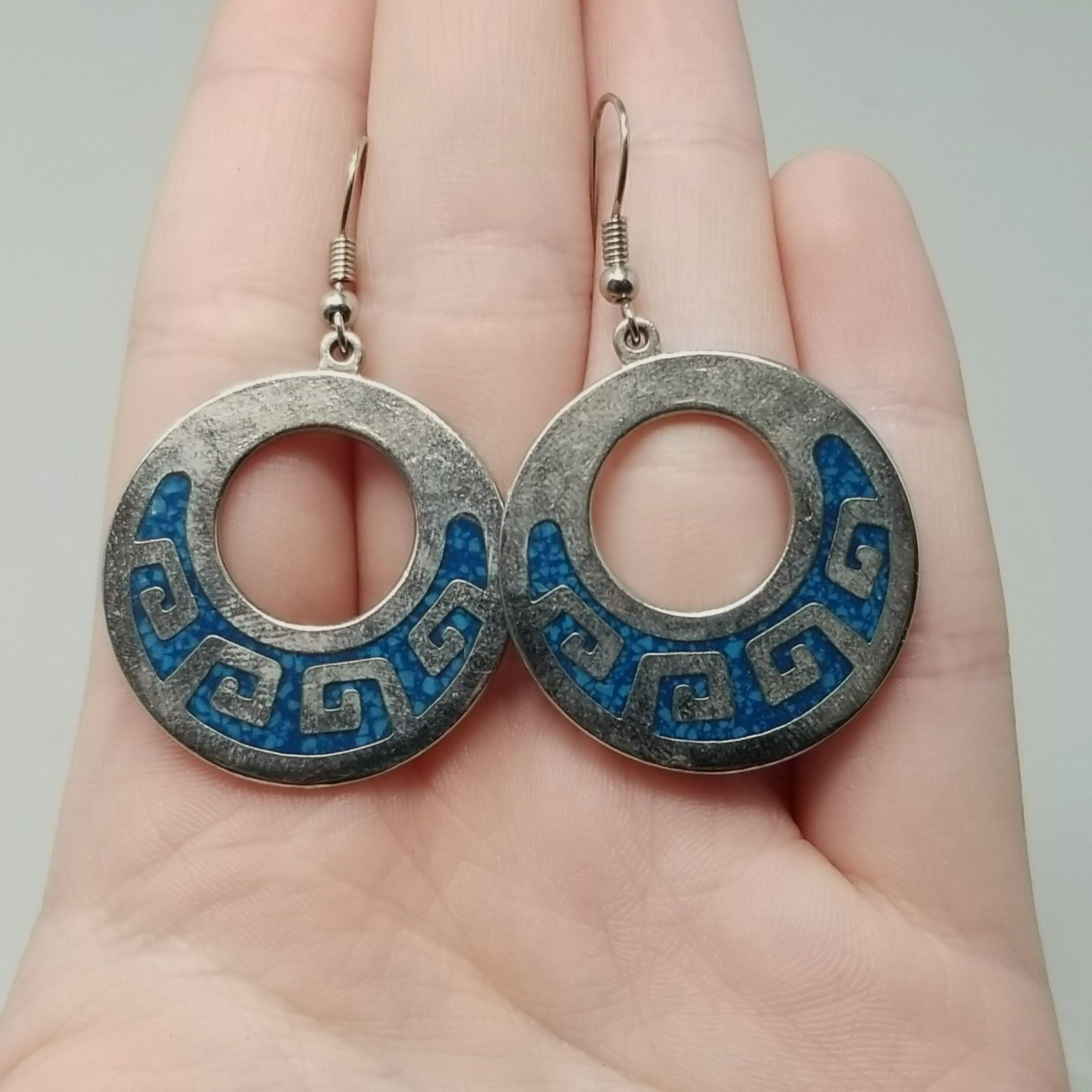 Vintage Aztec Greek Key Hoop Dangle Earrings Blue Chip Inlay Silver Tone