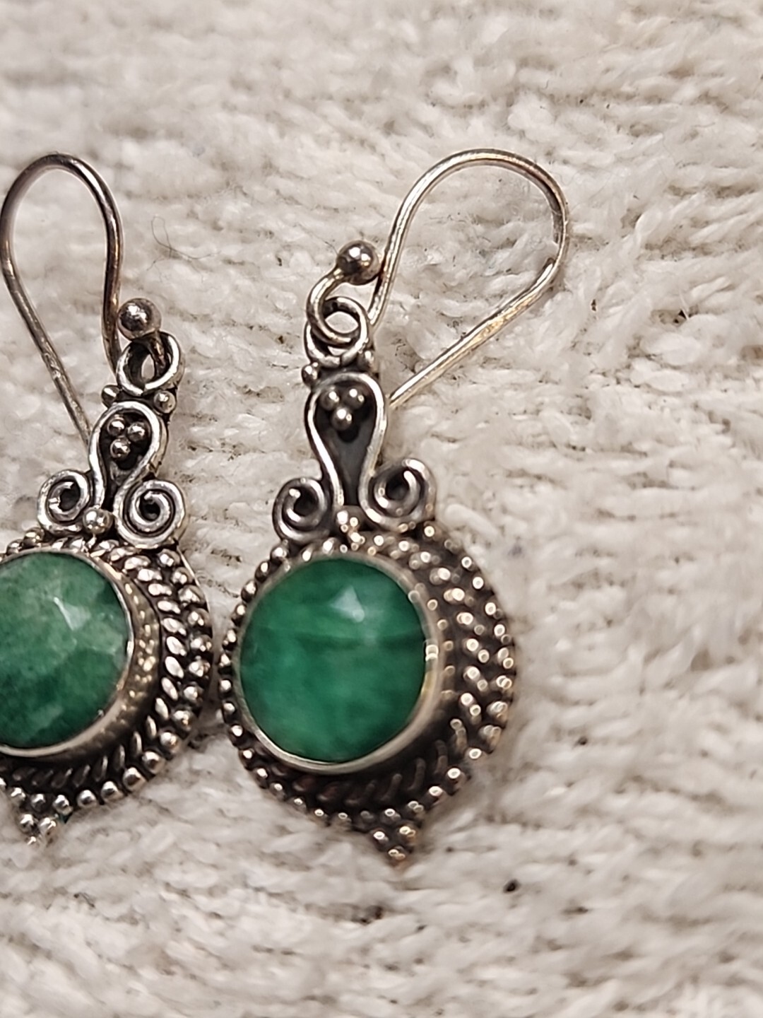 Emerald Beryl 925 Sterling Silver Hook Dangle Victorian Style Earrings