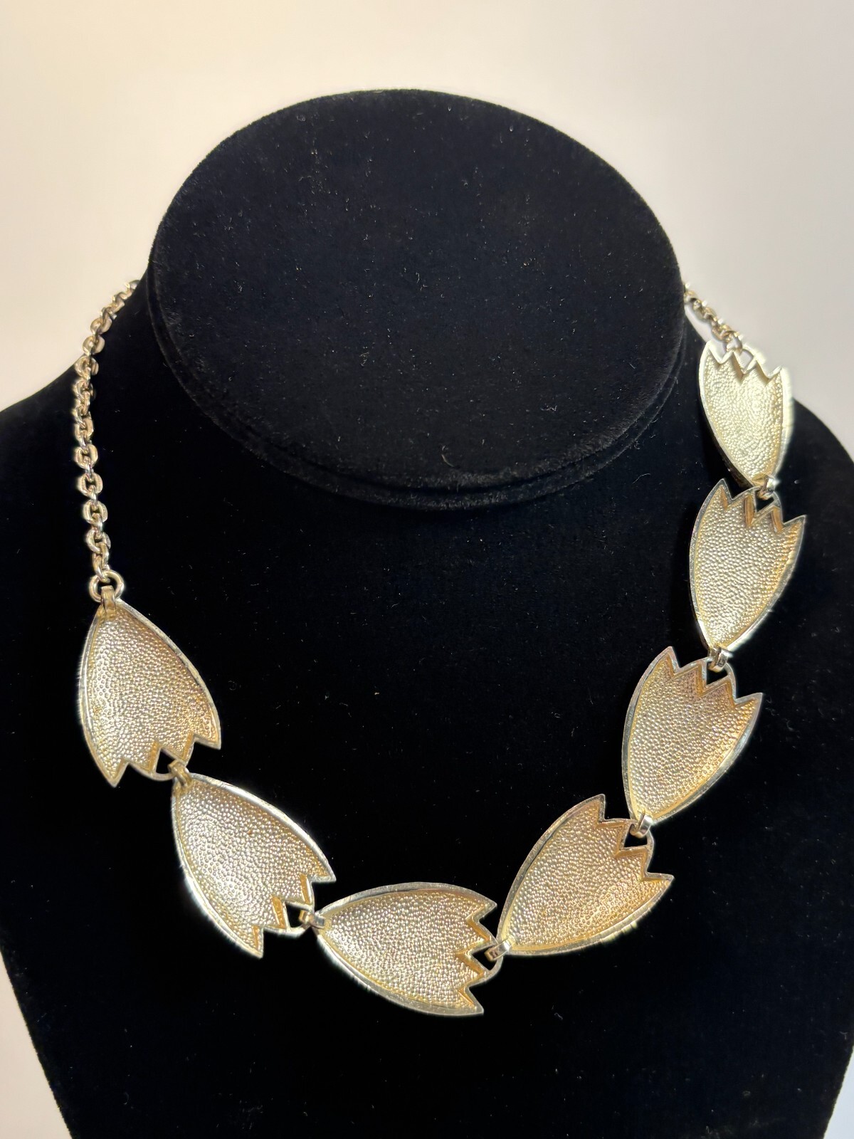 Choker Necklaces in Silver Tone with Chunky Maximalist Design Lightweight 14 in