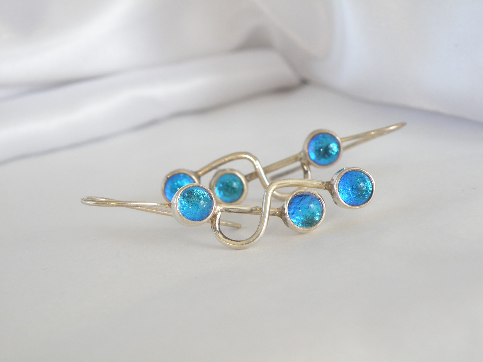 Artisan Sterling Silver 925 Blue Mirano Glass Dangle Earrings