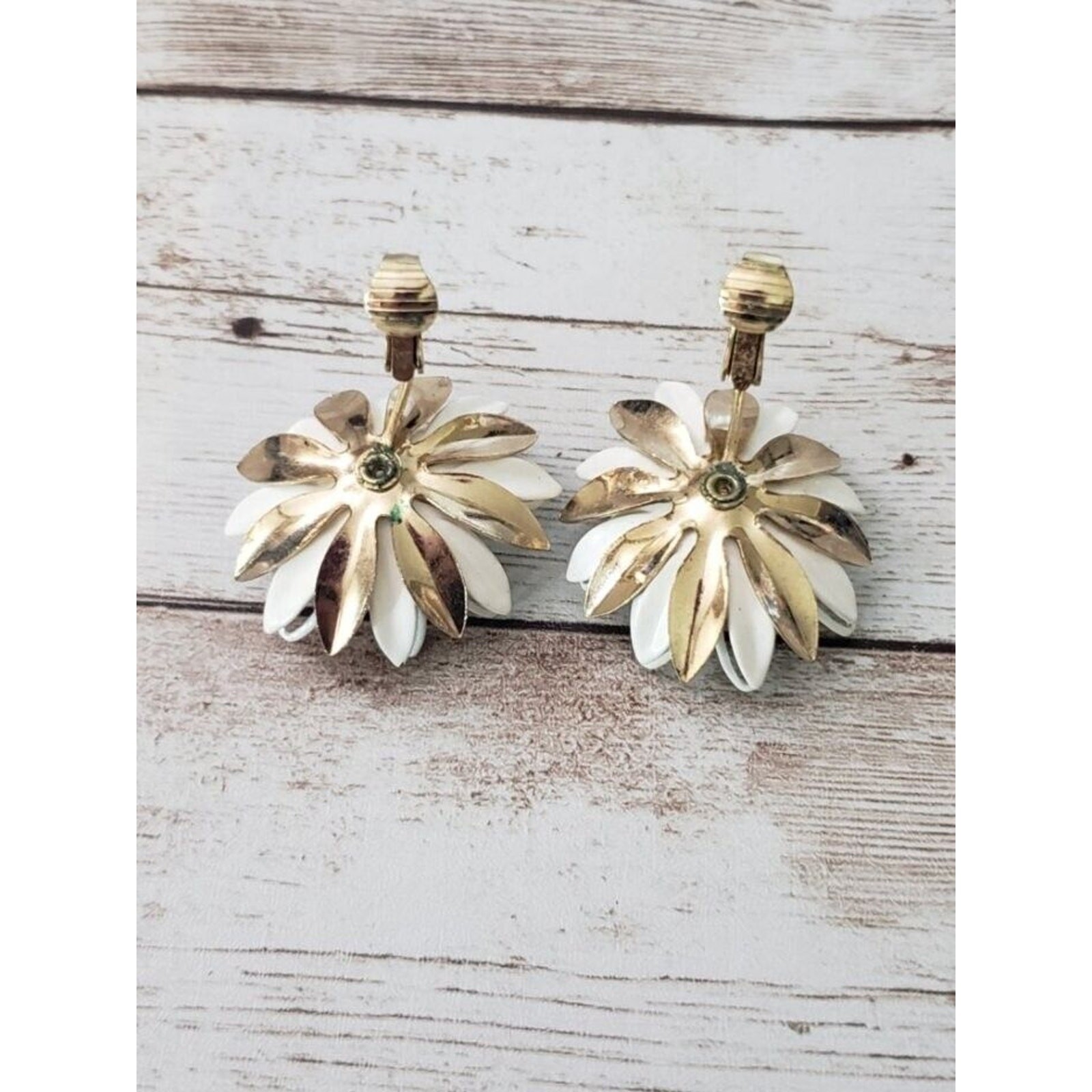 Vintage Clip On Earrings Stunning Off White & Gold Tone Large Statement Flower