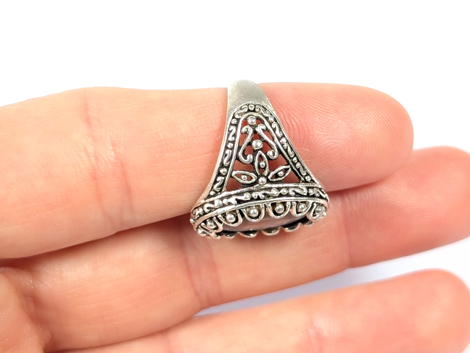 Vtg Abalone Sterling Silver 925 Scalloped Open Filigree Statement Ring CW Sz 5.5
