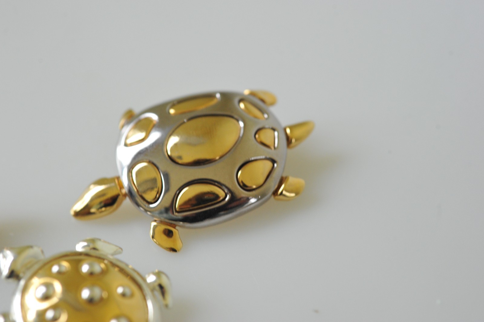Brooch Lot vtg to now Turtle Turtles gold silver tone rhinestone MH21