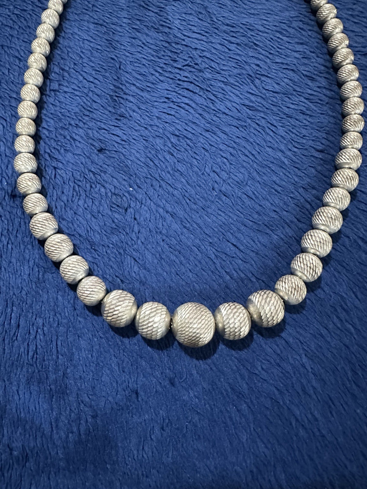 Vintage Diamond Cut Graduated Sterling Silver Beads And Chain Necklace 18”