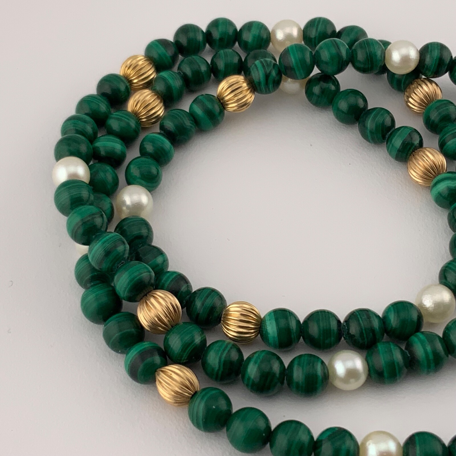 Vtg Malachite Pearl 14kt Fluted Gold Bead Necklace Green 24 Inch Fish Hook Clasp