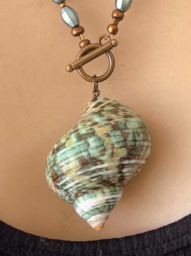 Artisan Necklace Sea Green Turbo Shell Seashell Pendant Pearly Green Beads