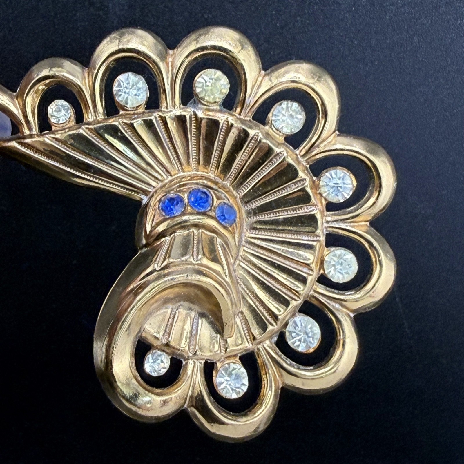 Vintage Gold Tone Blue Rhinestone