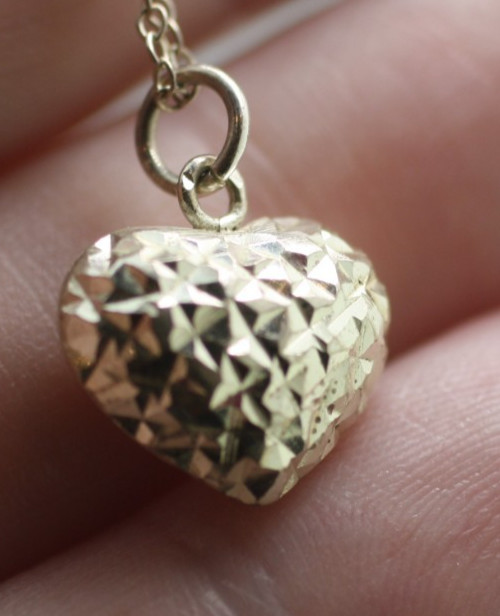 Vintage Sterling Silver 925 textured puff heart pendant chain necklace 16″