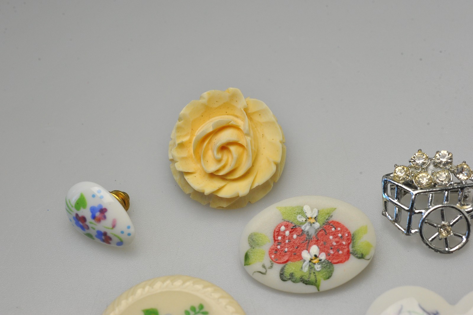 Vtg to now Brooch LOT flower floral Rhinestone 2 Avon 1 hand painted signed