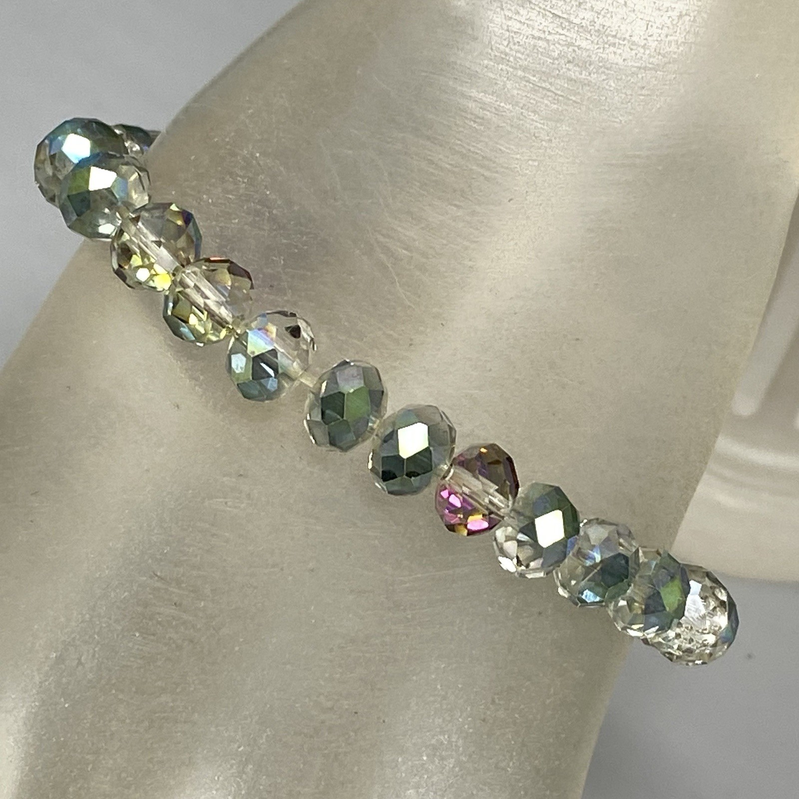 Iridescent Glass Bead Bracelet Surface Coated Aurora Borealis Stretch Faceted 7″
