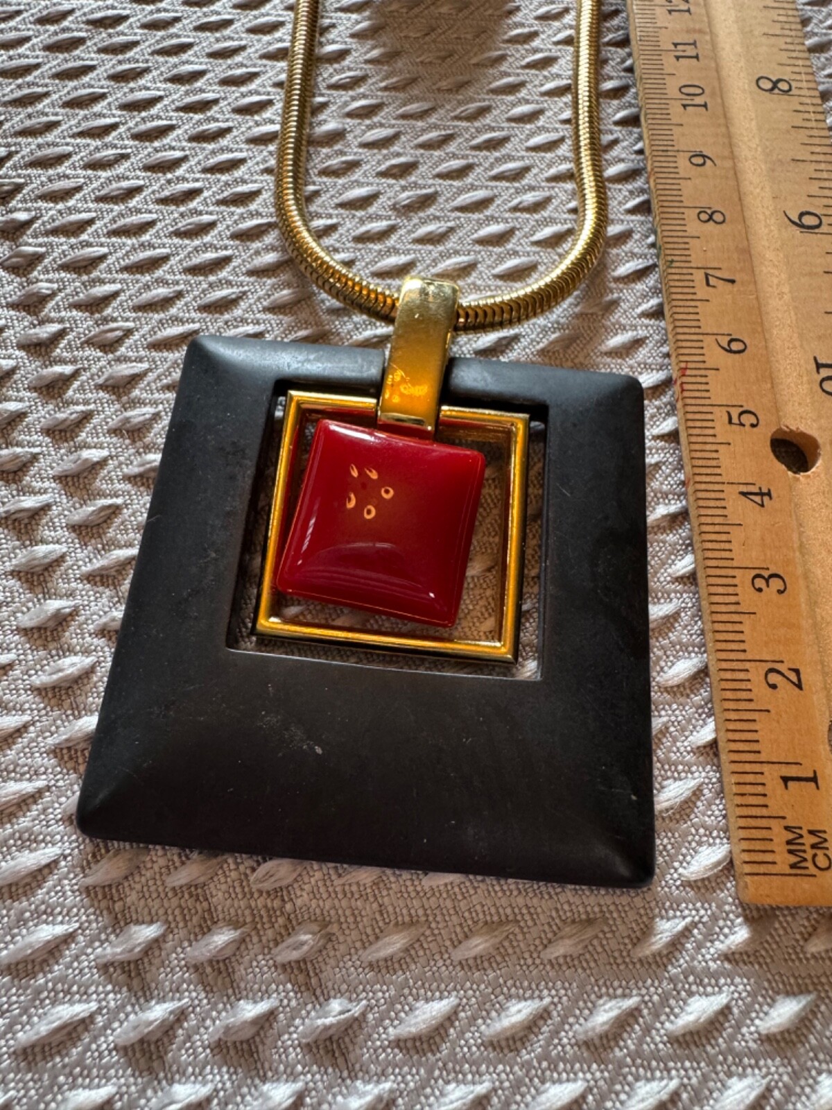 Vintage Crown Trifari Signed Asian Oriental Theme Pendant Necklace & Earrings