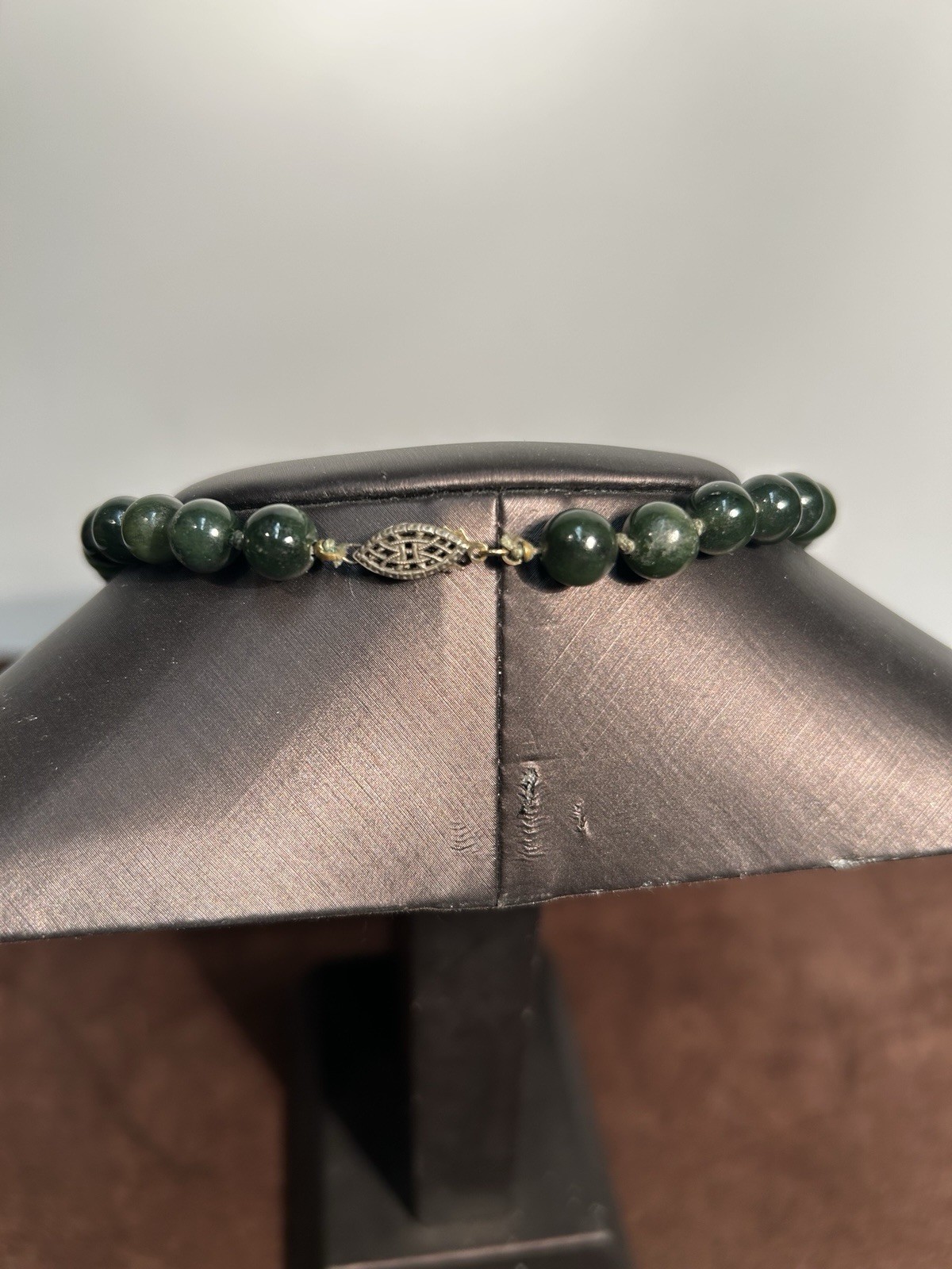 Vintage Nephrite Jade Bead Necklace Dark Green Graduated Gold Filled Clasp