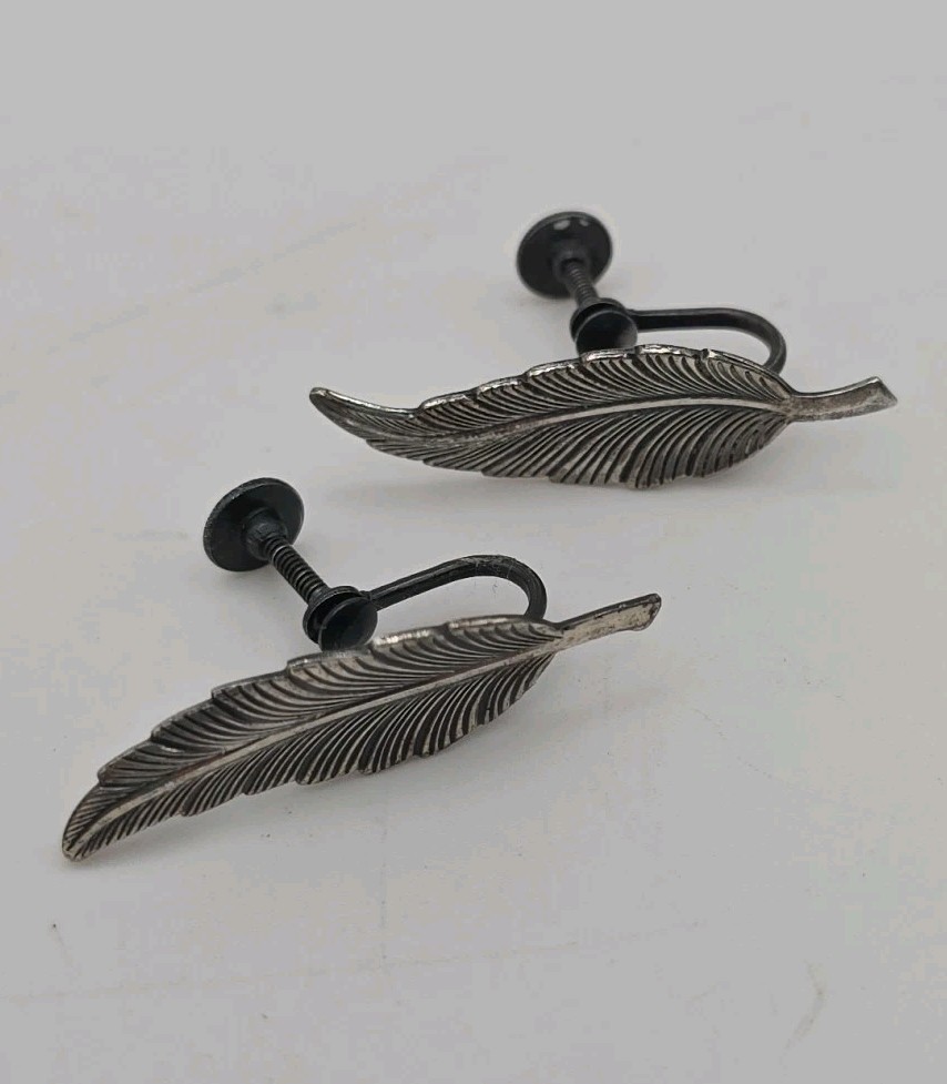 Vintage Silver Tone Bird Feather KIM Signed Etched Hippy Screw Back Boho Earring