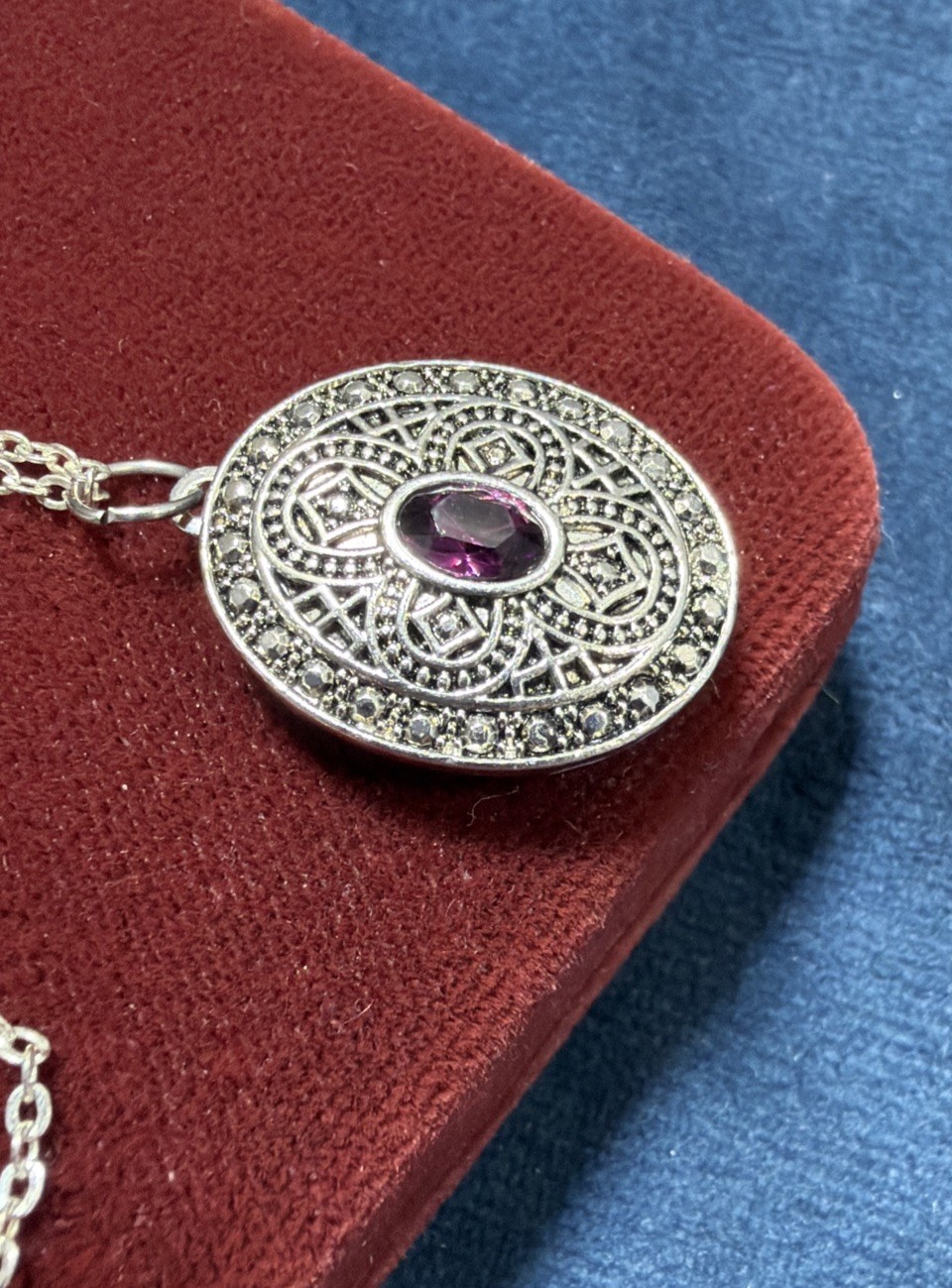 Vintage Ornate Oval Locket Necklace 18” Chain Center Purple Stone Silver Tone 1″
