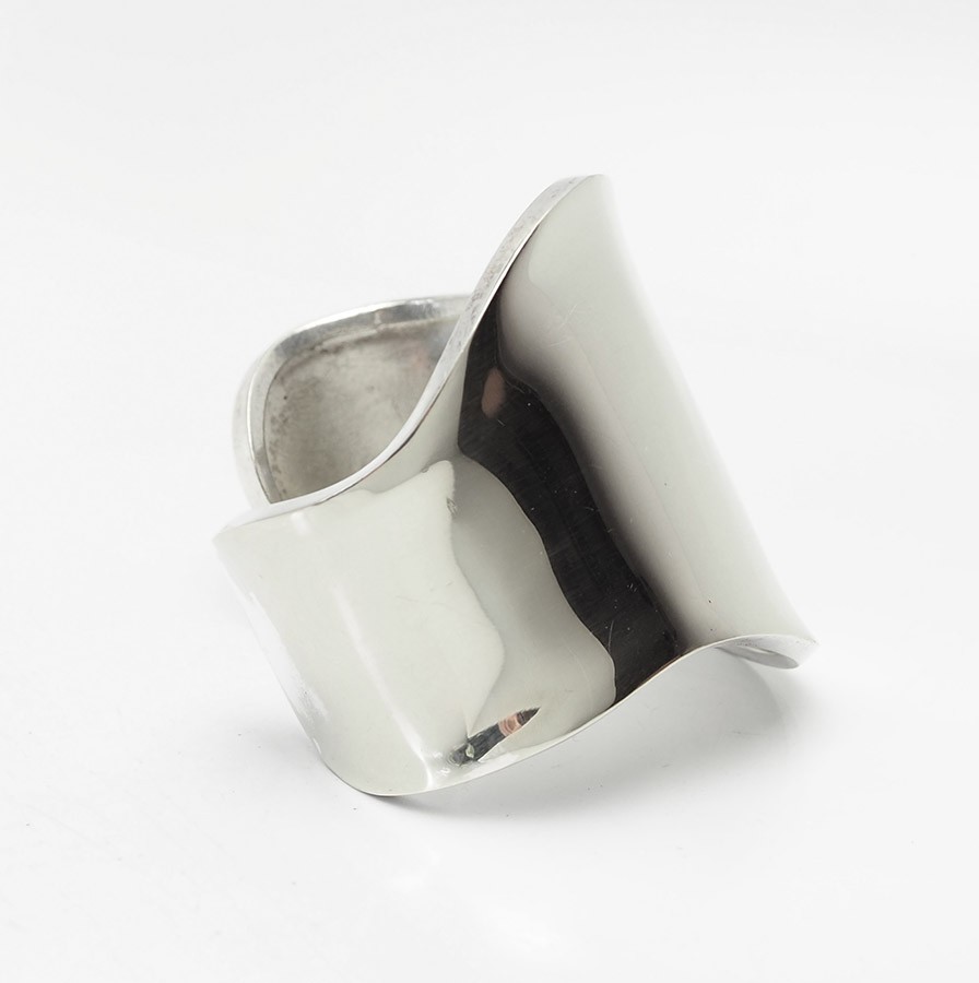 Elegant vintage modern sterling silver wave cuff bracelet Mexico