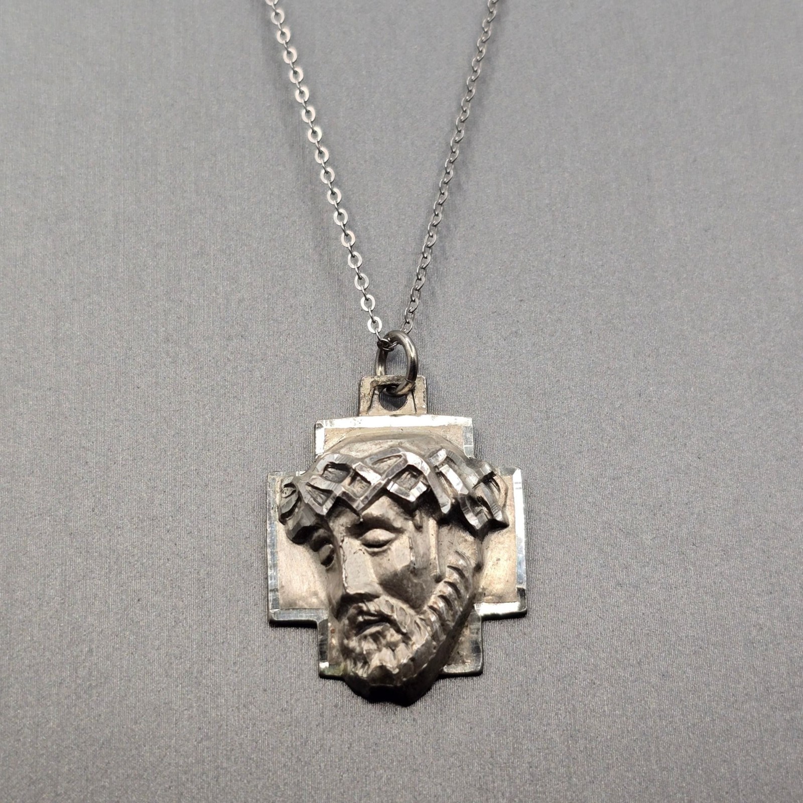 Vintage Chapel Sterling Silver Agony of Christ Pendant Necklace Brutalist 1976