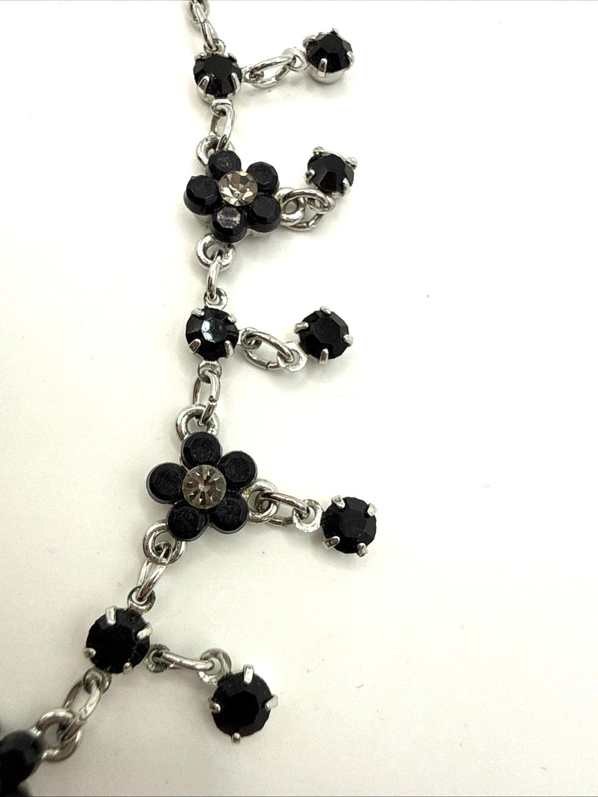 VCLM Dainty Art Deco Necklace Floral Design Black Clear Rhinestones Silver Tone