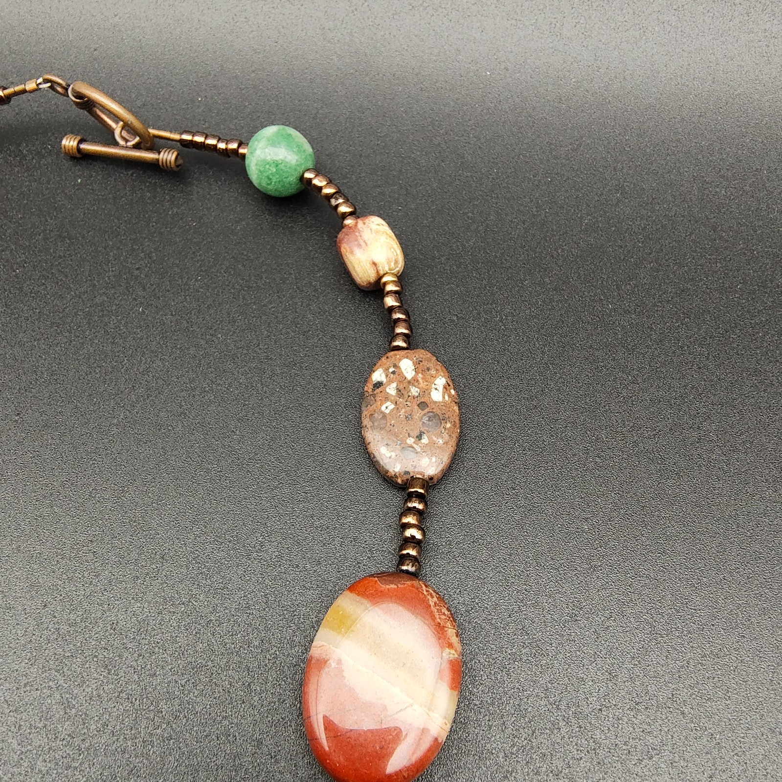 Vintage Southwestern Style Beaded Necklace Stone Bear Fetish Earthy Boho
