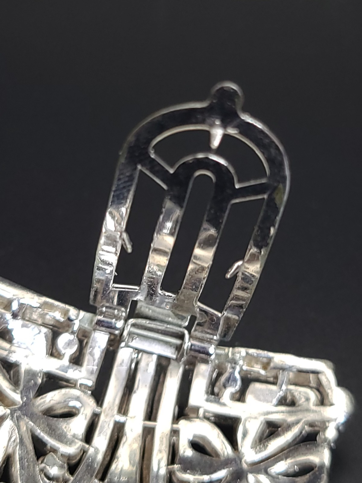 Vintage Signed Crown Trifari Art Deco Rhinestone Dress Clip Brooch