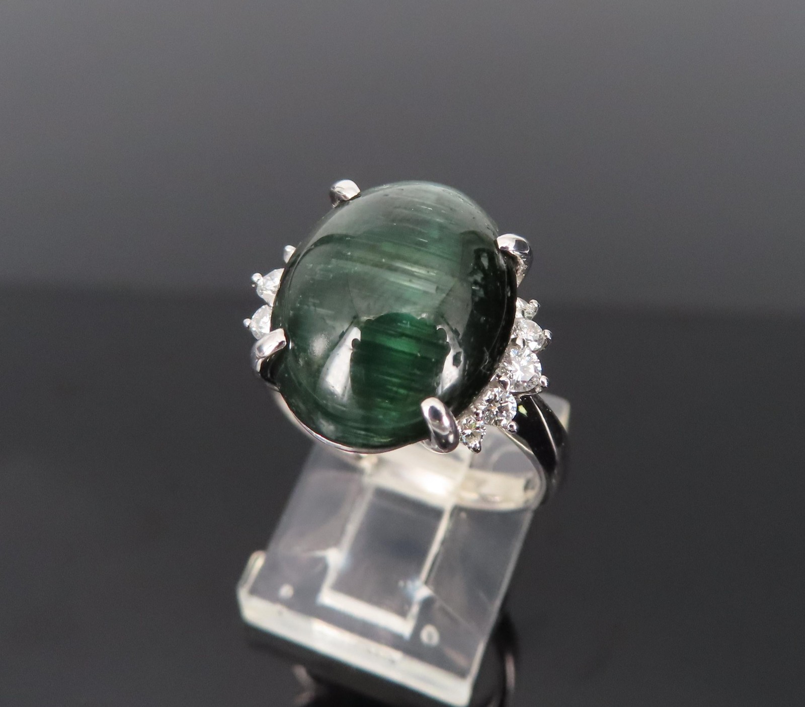 8.05ct Natural Cat’s Eye Green Tourmaline 0.26ct Diamond Platinum Ring Size 6.75