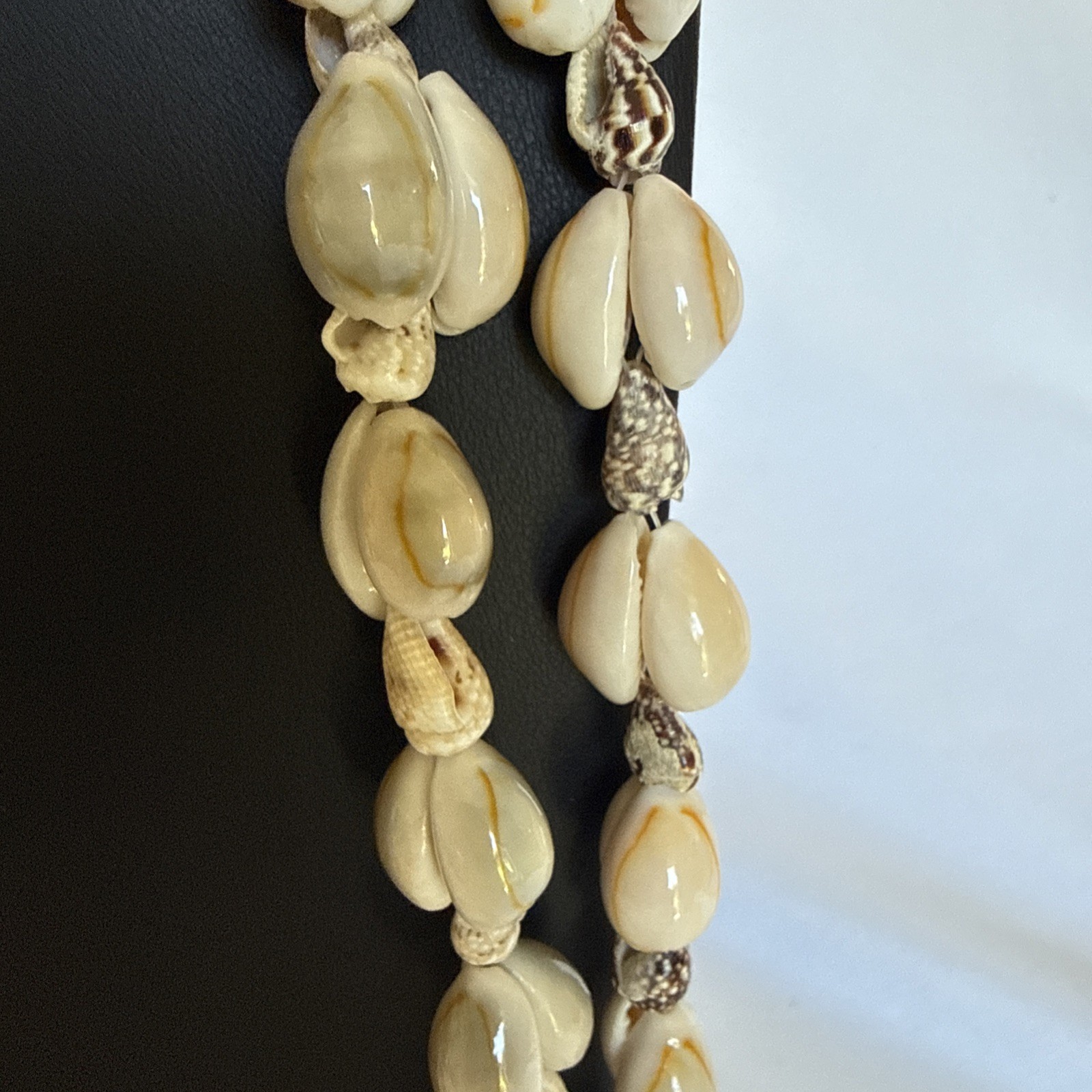 2 Vintage Cowrie Cowry Sea Shell Necklaces Beige White Gray Set Natural Jewlery