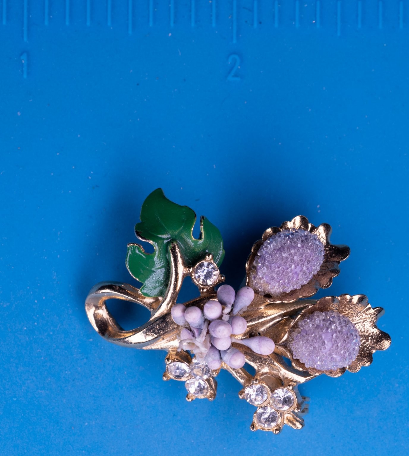 Florenza Floral Cluster Brooch Gold Tone 1.75″ Enamel Rhinestone Vintage Pin